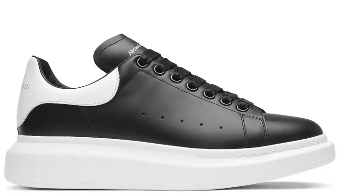 Alexander McQueen Oversized Sneaker 'Black White' (Unisex)